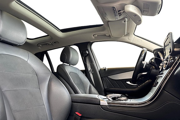 Mercedes-Benz GLC220 d 16 of 23