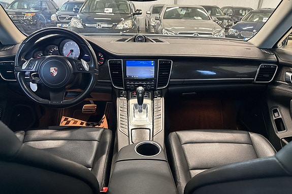 Porsche Panamera S 16 of 21