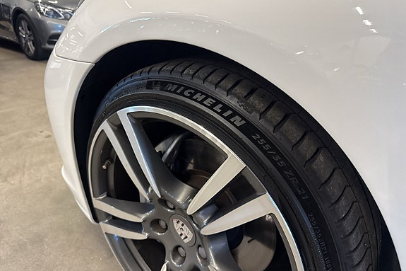 Porsche Panamera S 12 of 21