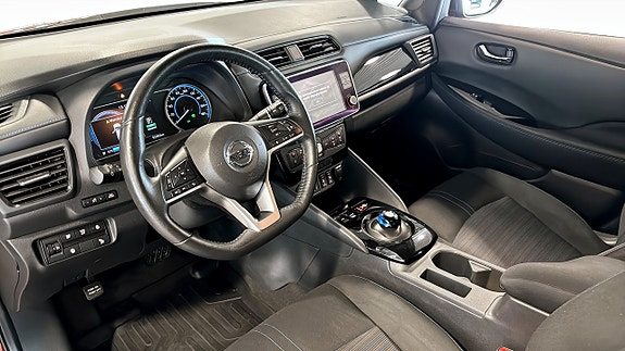Nissan Leaf 13 of 19