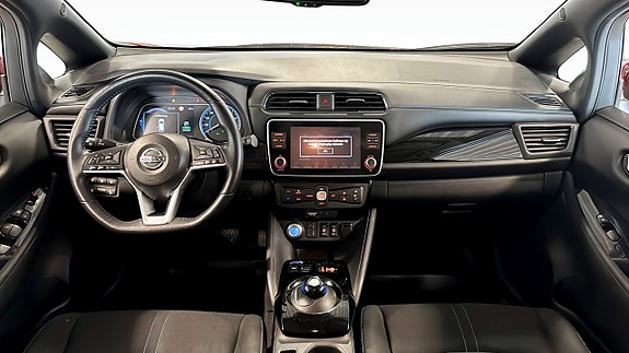 Nissan Leaf 12 of 19