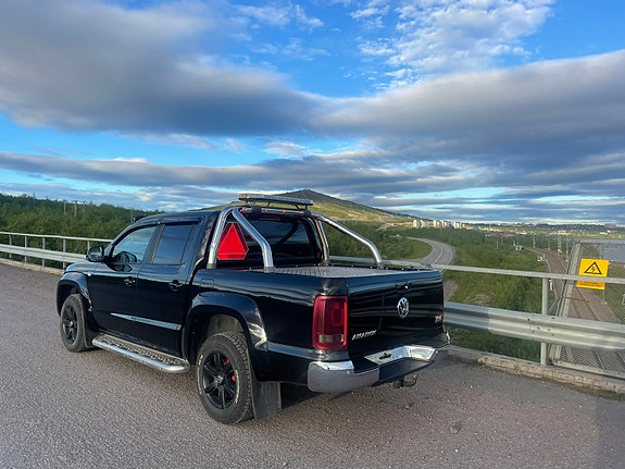 Volkswagen Amarok 2 of 10
