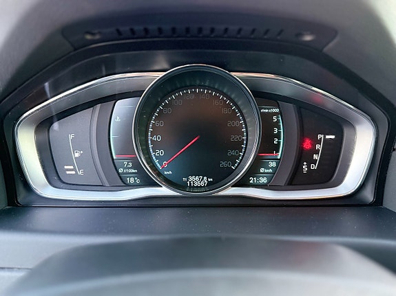 Volvo V70 15 of 23