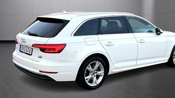 Audi A4 5 of 27