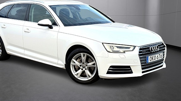 Audi A4 2 of 27