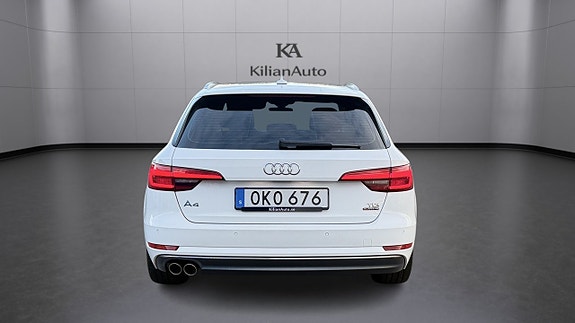 Audi A4 6 of 27