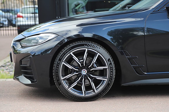 BMW 420d 2 of 5