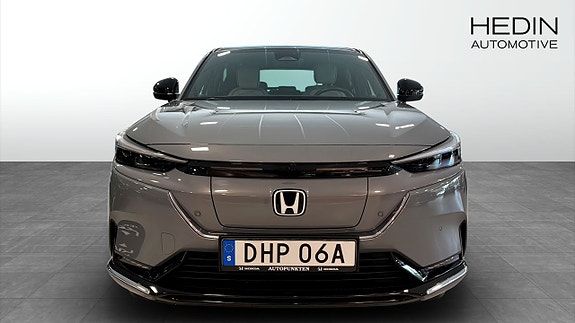 Honda e:Ny1 8 of 9
