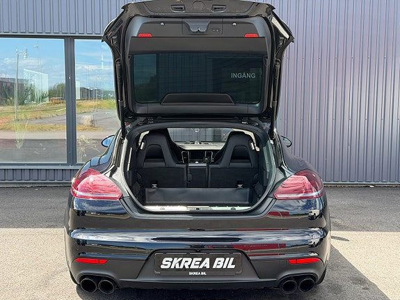 Porsche Panamera GTS 15 of 30