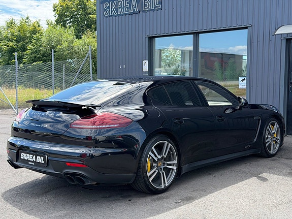Porsche Panamera GTS 14 of 30