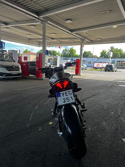 Yamaha MT-07 3 of 3