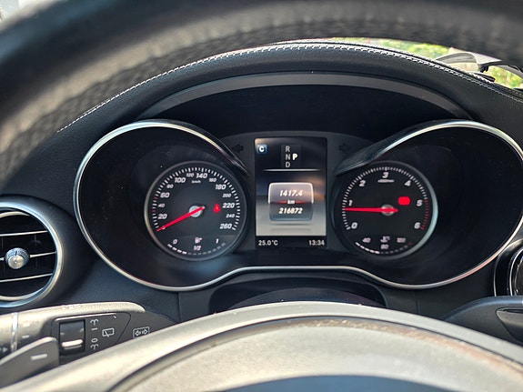Mercedes-Benz GLC220 d 6 of 8