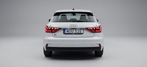 Audi A1 4 of 8