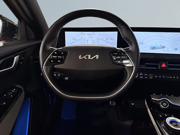 Kia EV6 9 of 21