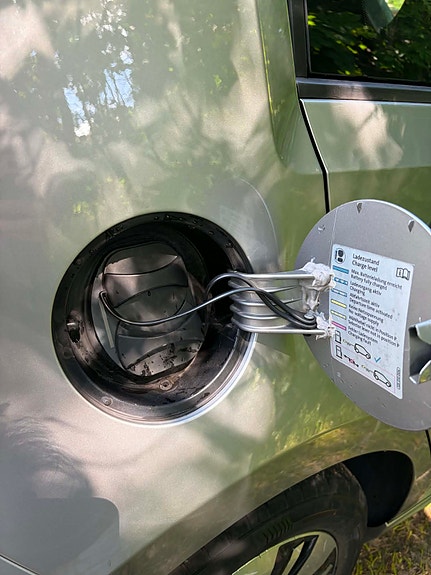 Volkswagen e-Up! 5 of 5