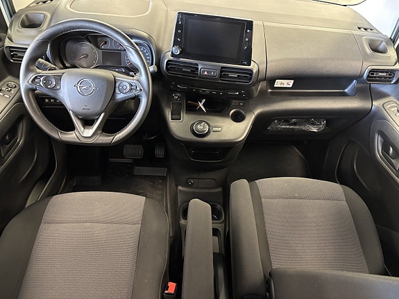 Opel Combo 8 of 10