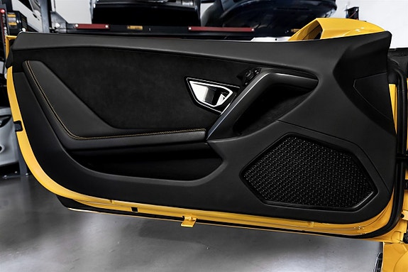 Lamborghini Huracan 23 of 24