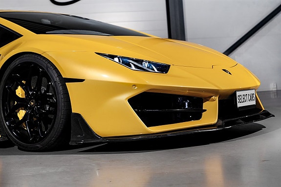 Lamborghini Huracan 7 of 24
