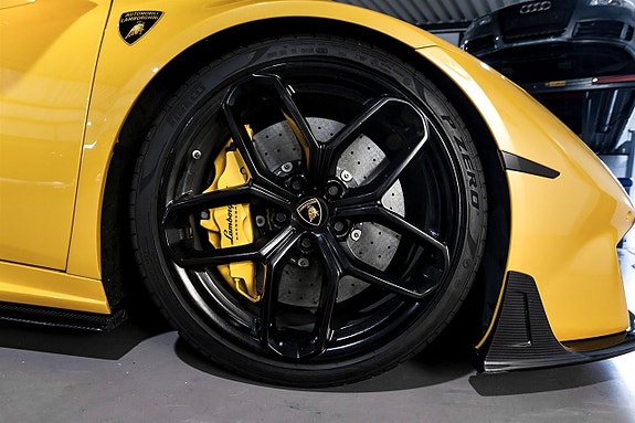 Lamborghini Huracan 24 of 24
