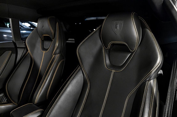 Lamborghini Huracan 22 of 24