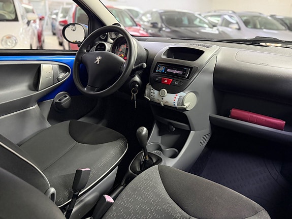 Peugeot 107 7 of 10