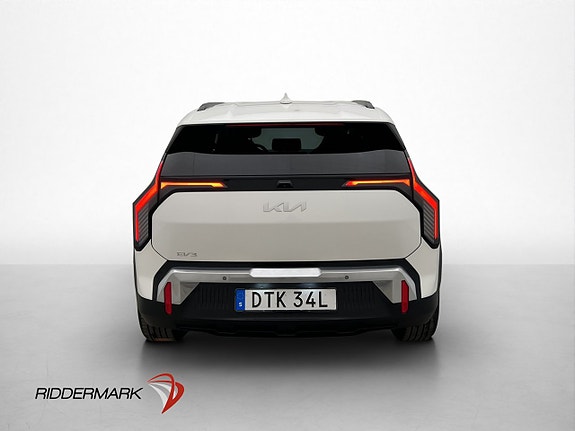 Kia EV3 8 of 30