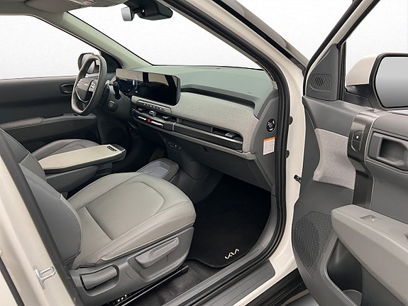 Kia EV3 27 of 30