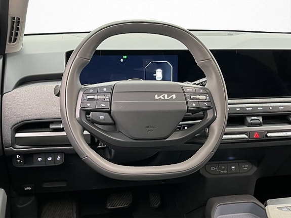 Kia EV3 13 of 30