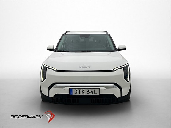 Kia EV3 3 of 30