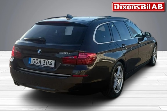 BMW 530d 3 of 5