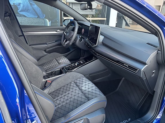 Volkswagen Golf I 7 of 11