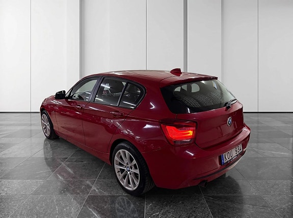 BMW 118d 8 of 18