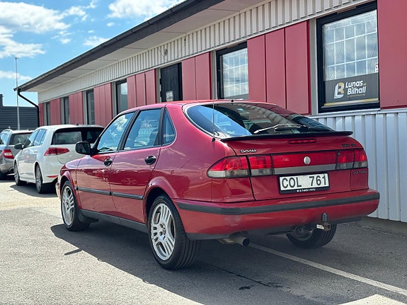 Saab 900 7 of 23