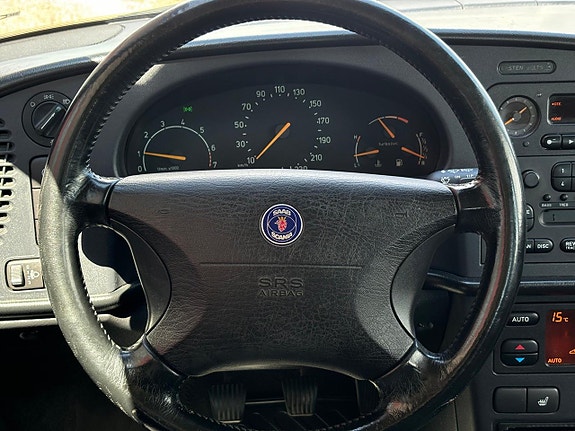 Saab 900 12 of 23