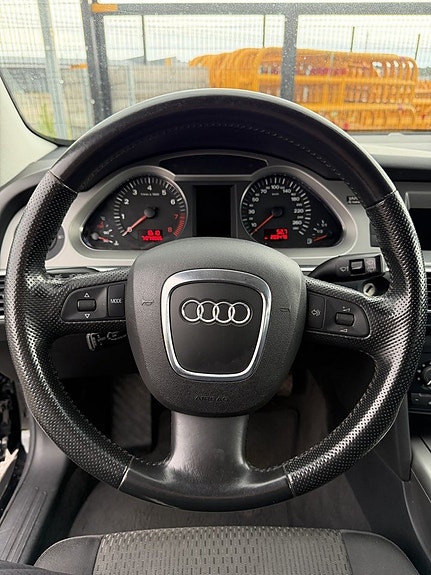 Audi A6 21 of 27
