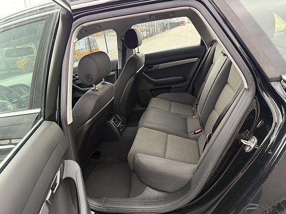 Audi A6 13 of 27
