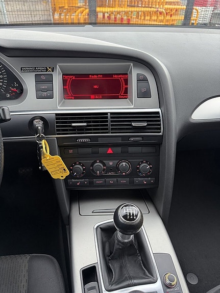 Audi A6 25 of 27