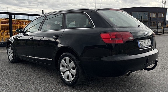 Audi A6 4 of 5