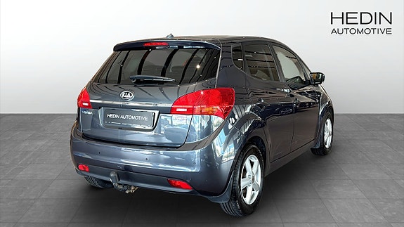 Kia Venga 2 of 5