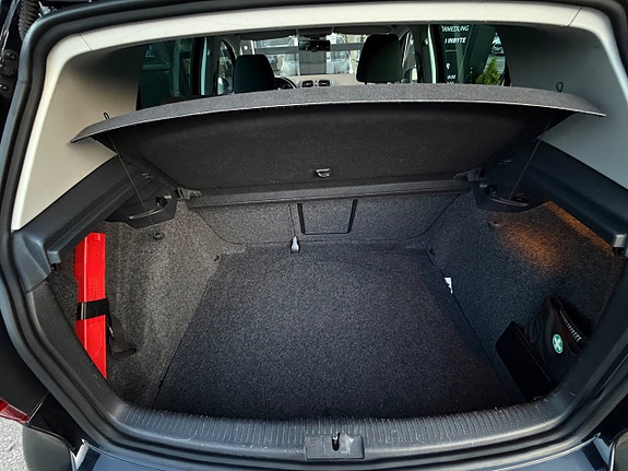 Volkswagen Golf VI 24 of 24