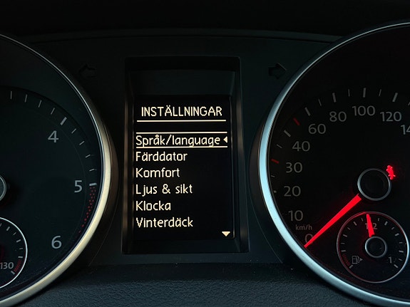 Volkswagen Golf VI 21 of 24