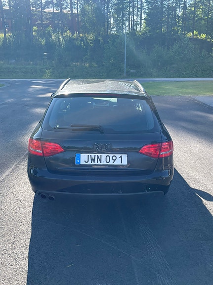 Audi A4 5 of 5