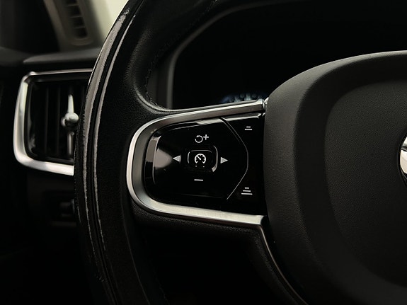 Volvo V90 13 of 30
