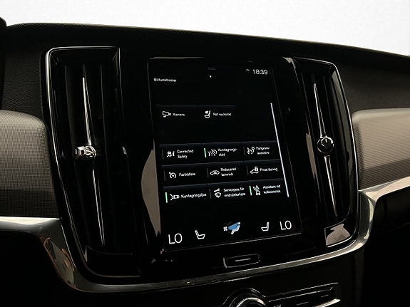 Volvo V90 21 of 30