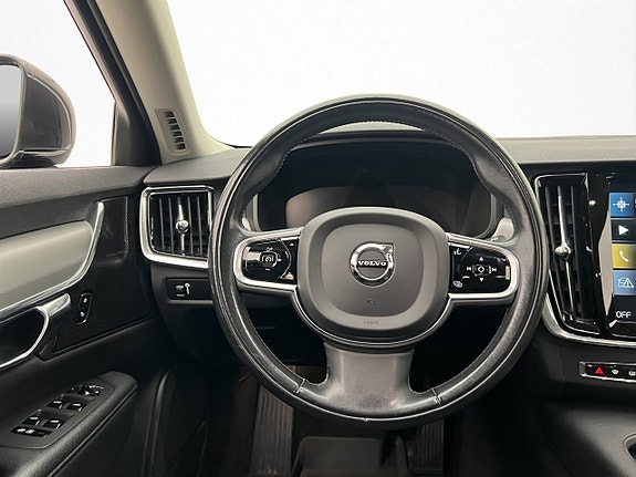 Volvo V90 12 of 30