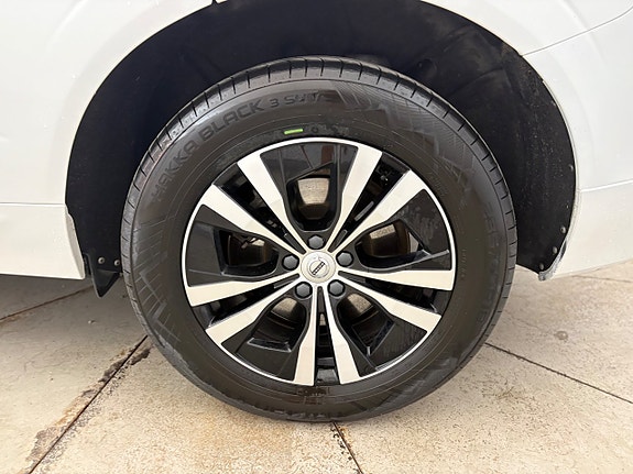 Volvo XC60 22 of 23