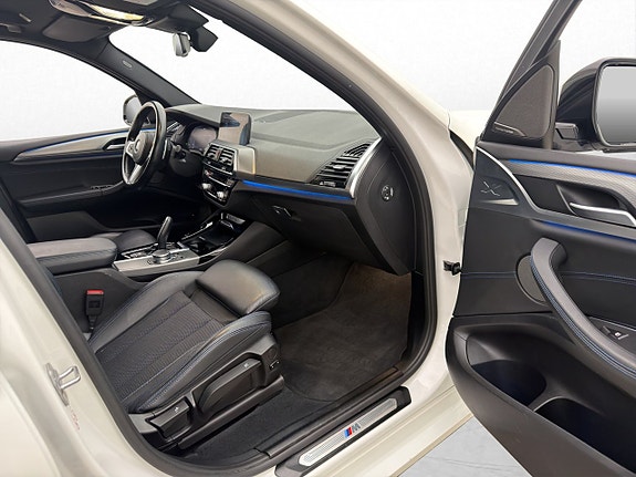 BMW X3 12 of 30
