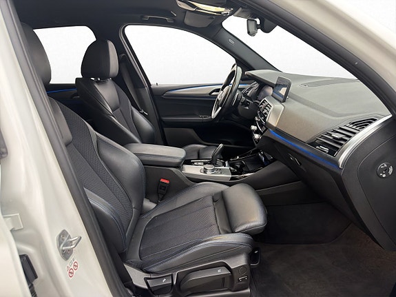 BMW X3 12 of 30
