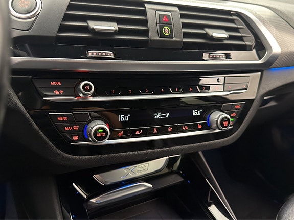 BMW X3 24 of 30