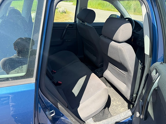 Volkswagen Polo 9 of 9